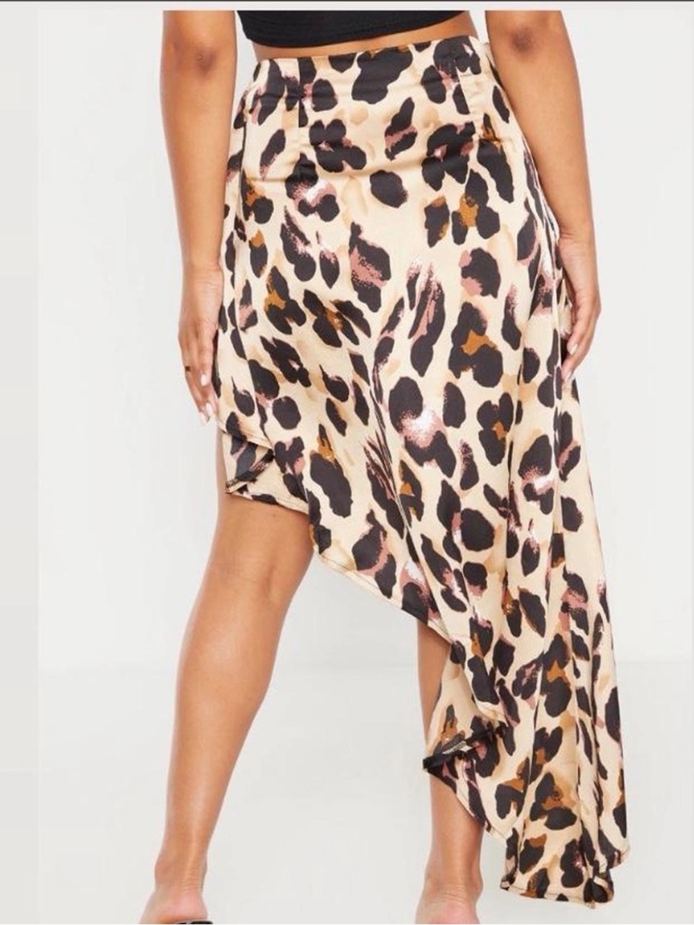 NWT PrettyLittleThing Leopard Animal Print Satin Asymmetrical Skirt 8 - Picture 3 of 6